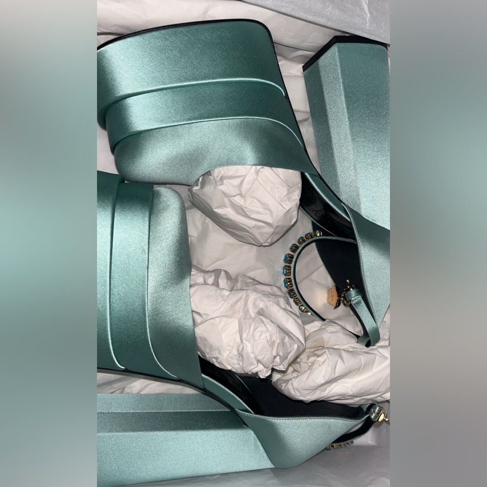 Brand New Versace Forget Me Not Platform